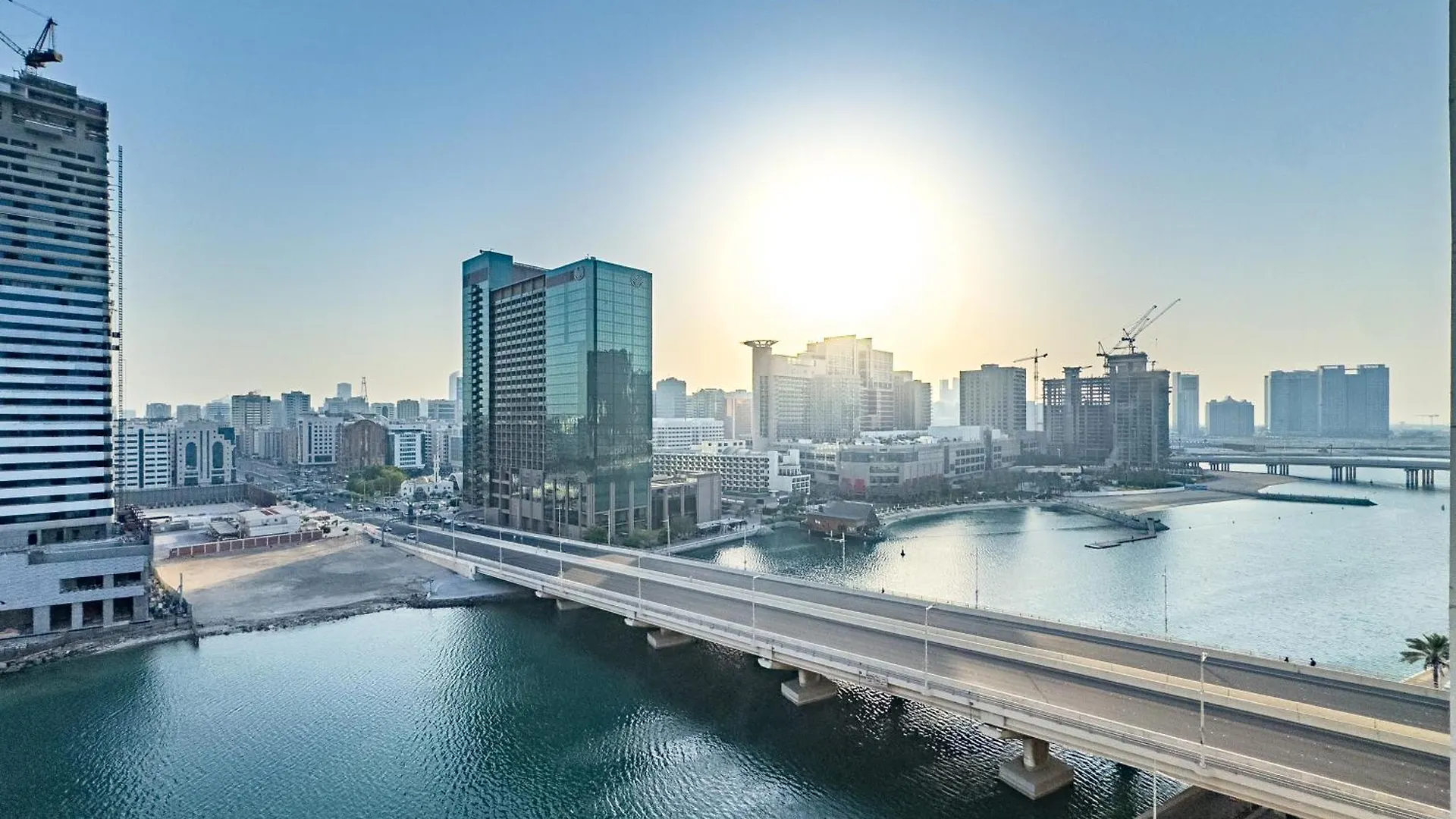 Full Canal View - Upgraded - Huge Balcony - 5 Min Walk From Adgm, Cleveland & Galleria - Ideal For Corporate Guests & Business Professionals Αμπού Ντάμπι 0*,  Ηνωμένα Αραβικά Εμιράτα