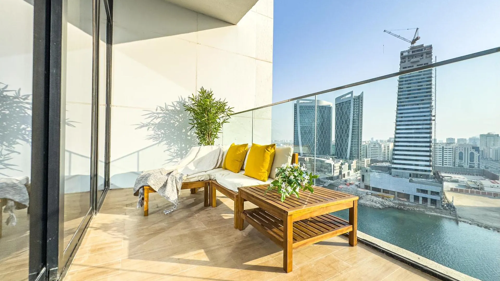 Full Canal View - Upgraded - Huge Balcony - 5 Min Walk From Adgm, Cleveland & Galleria - Ideal For Corporate Guests & Business Professionals Αμπού Ντάμπι Διαμέρισμα